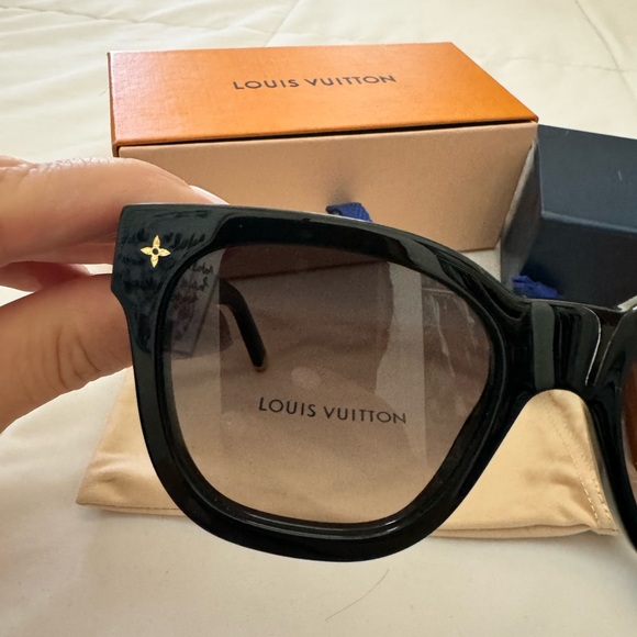 Louis Vuitton- My Monogram Square sunglasses Z1523E- worn once black/gold - Picture 10 of 13